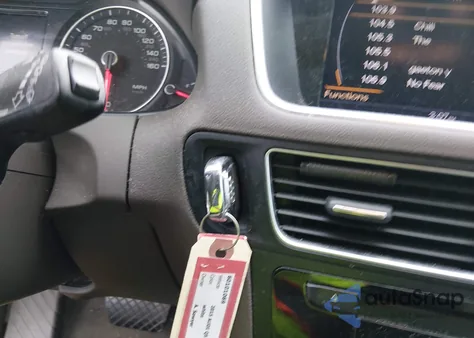 2015 Audi Q5 2.0T Premium z USA, uszkodzony, nr VIN WA1LFAFP4FA146002